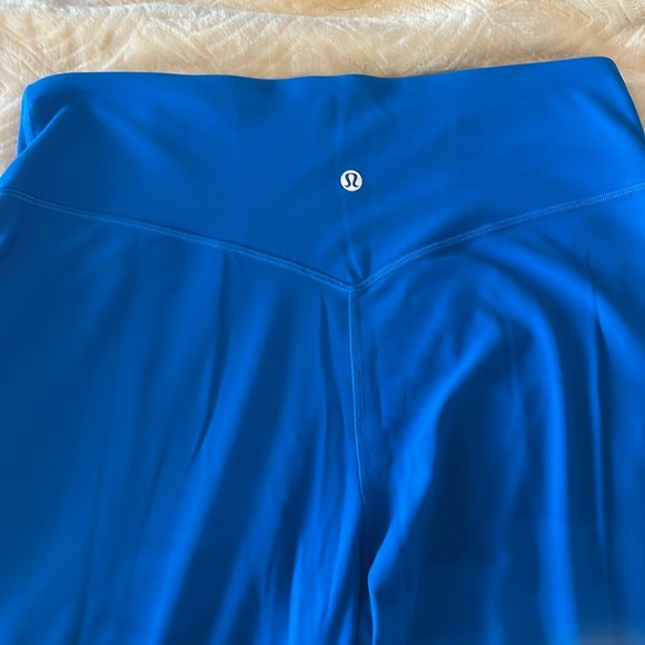 Blue Lululemon joggers size 10 - Picture 4 of 4